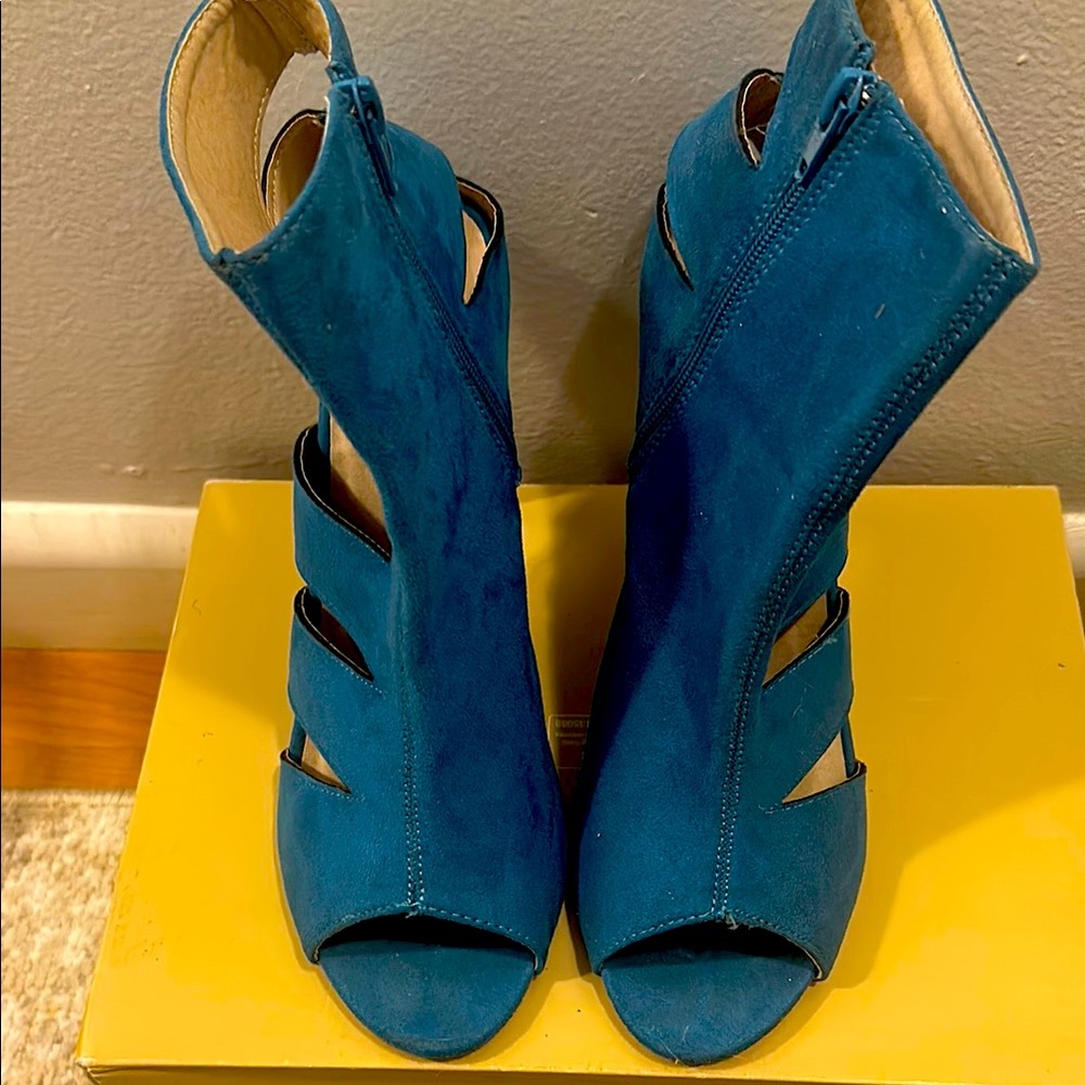 Turquoise Suede Stiletto Heels with Ankle Strap